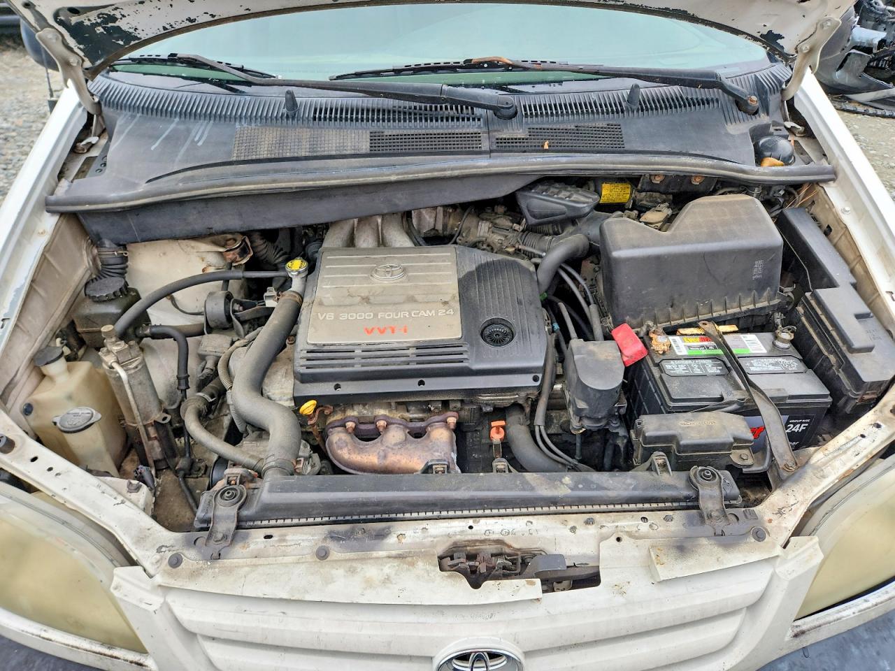 Toyota Sienna Ce
