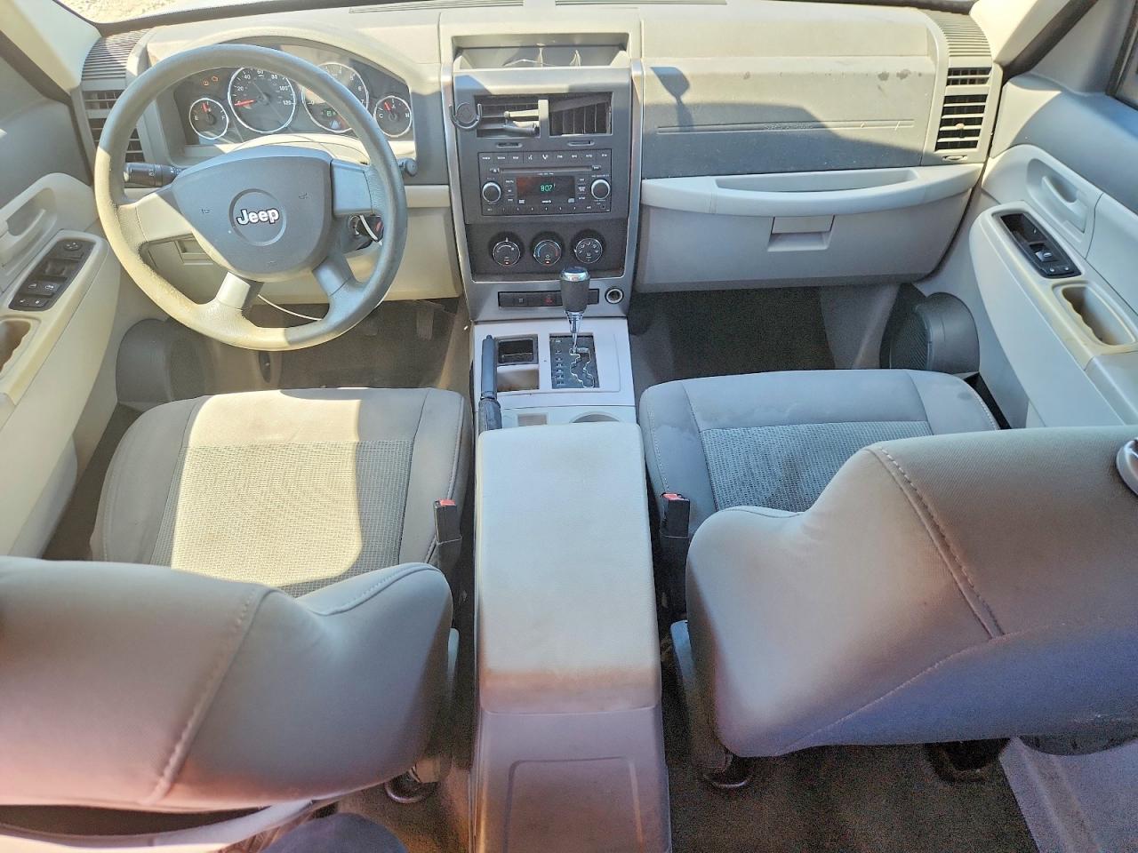 Jeep Liberty Sport