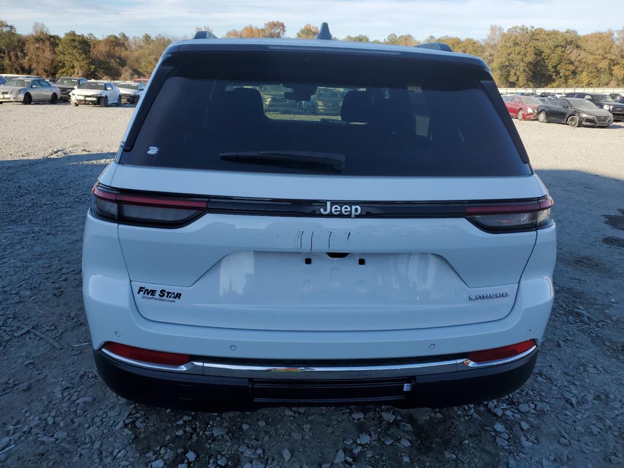 Jeep Grand Cherokee Laredo