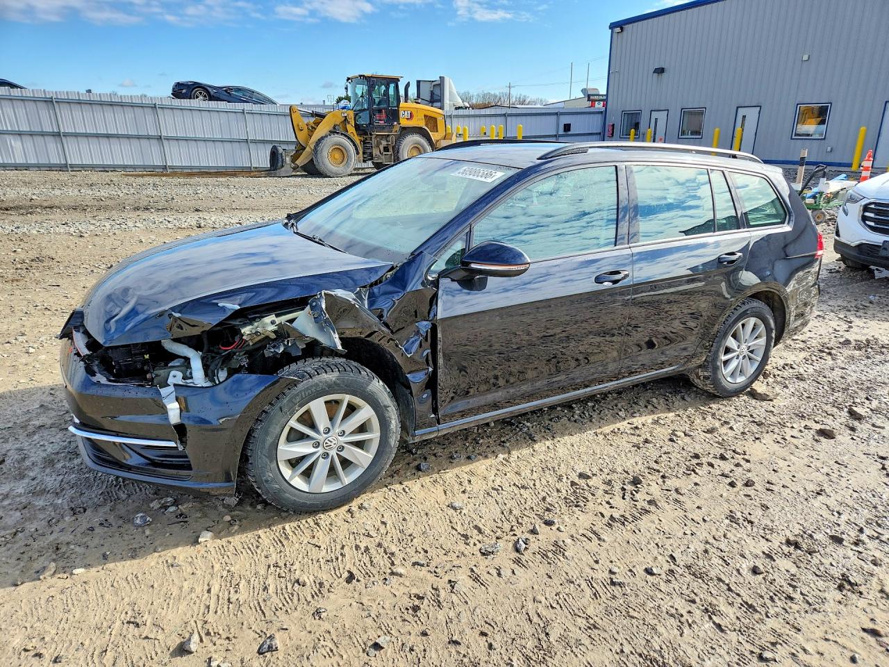 Salvage Volkswagen Golf Image
