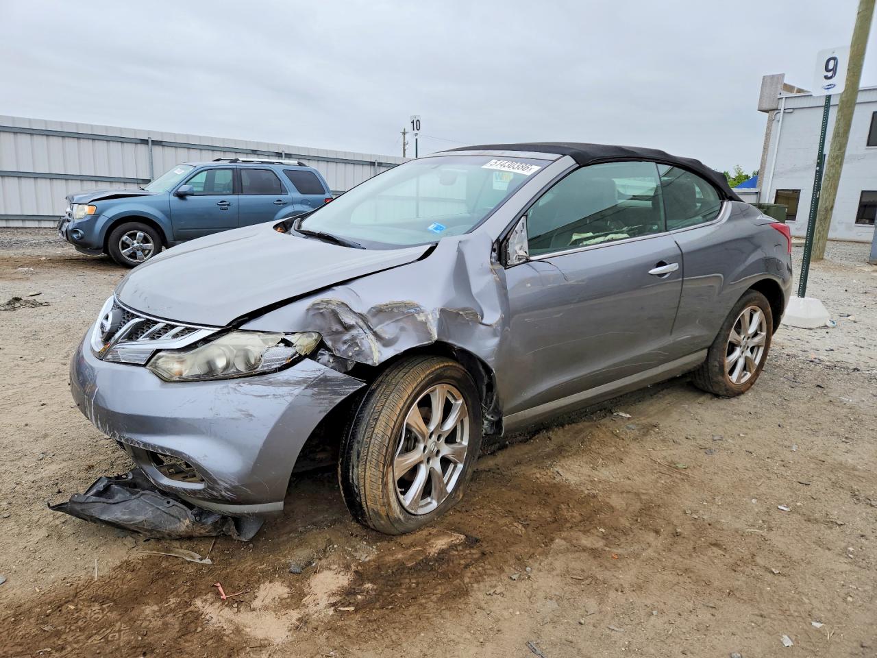 Salvage Nissan Murano Image