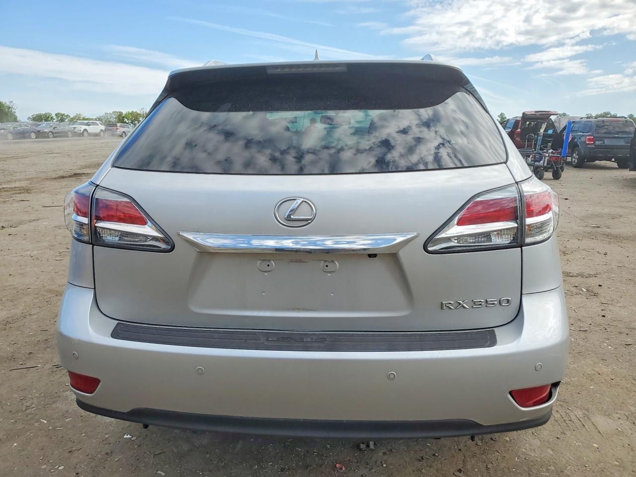 Lexus RX Base