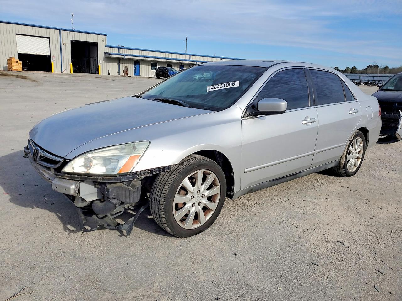 Salvage Honda Accord Image