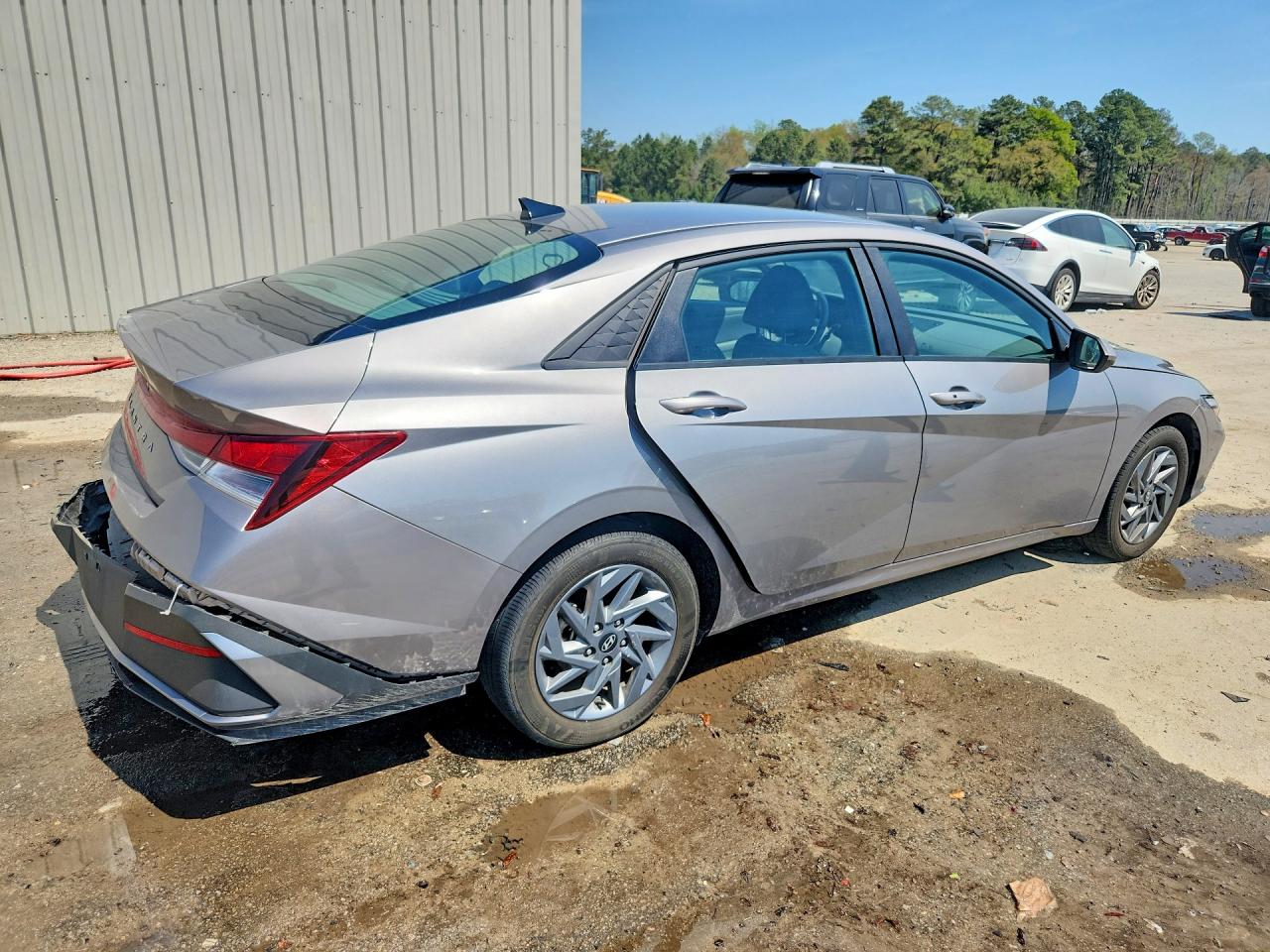 Hyundai ELANTRA Sel