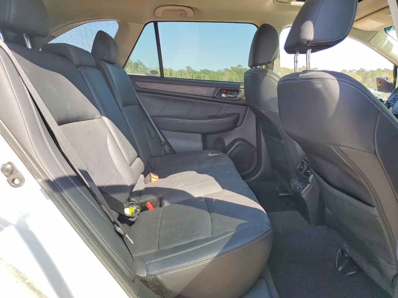 Subaru Outback 2.5i Limited