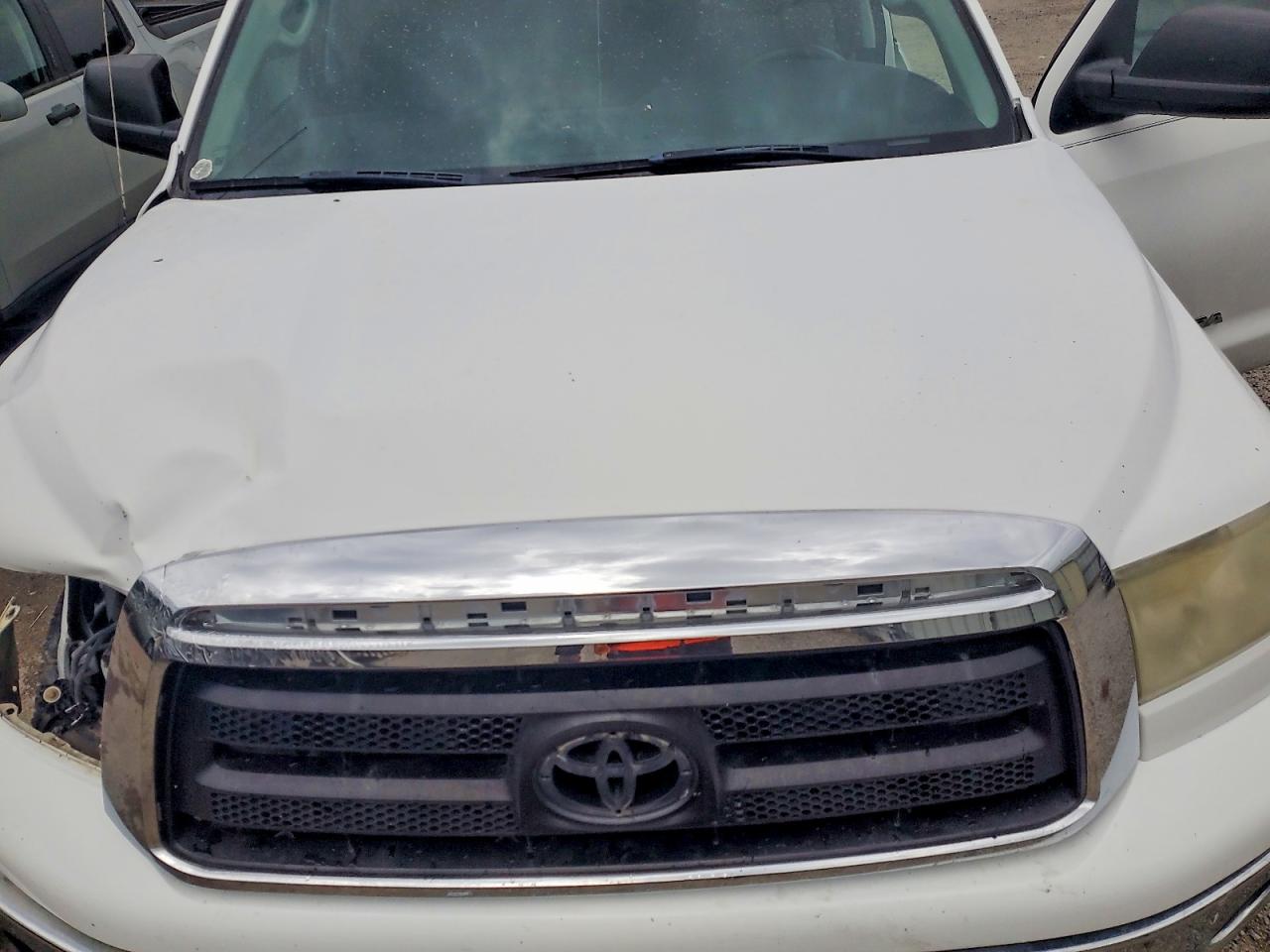 Toyota Tundra Double Cab Sr5