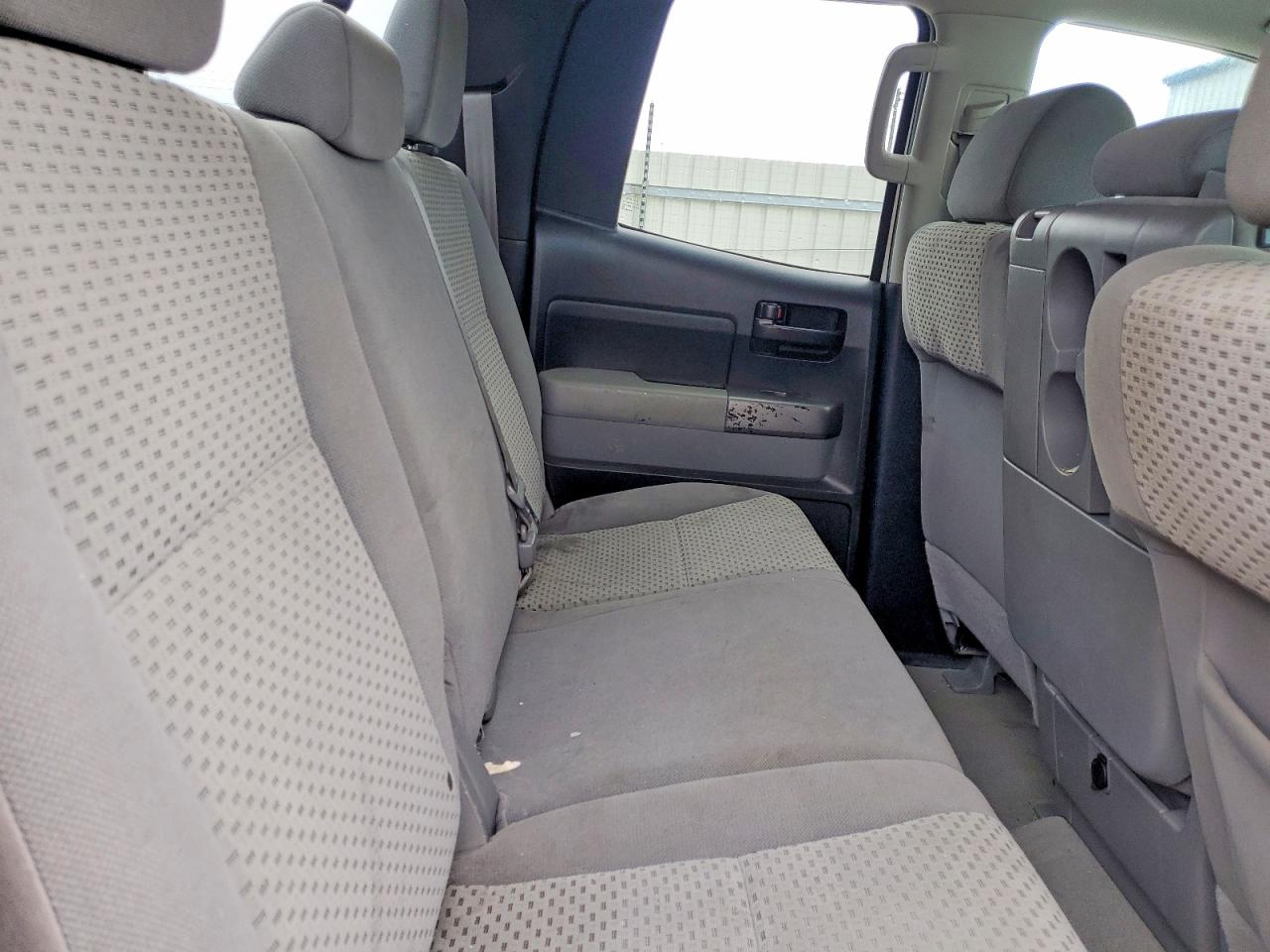 Toyota Tundra Double Cab Sr5