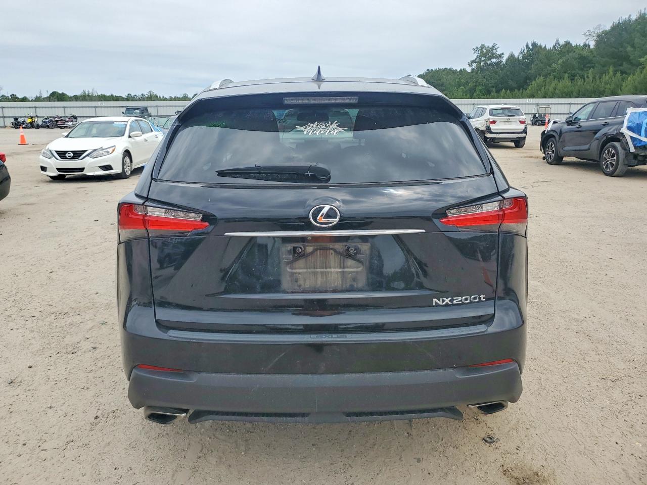 Lexus NX Base