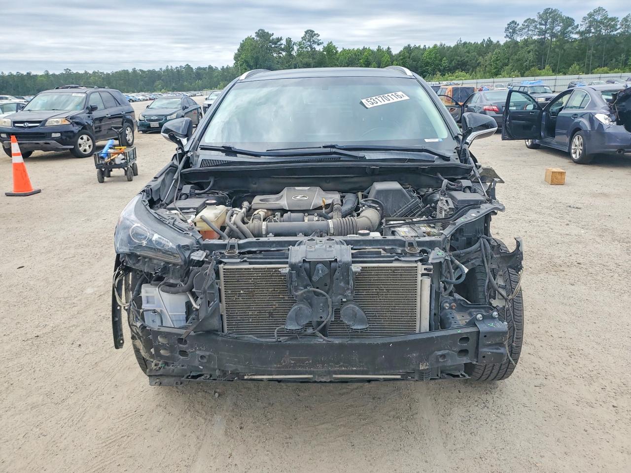 Lexus NX Base