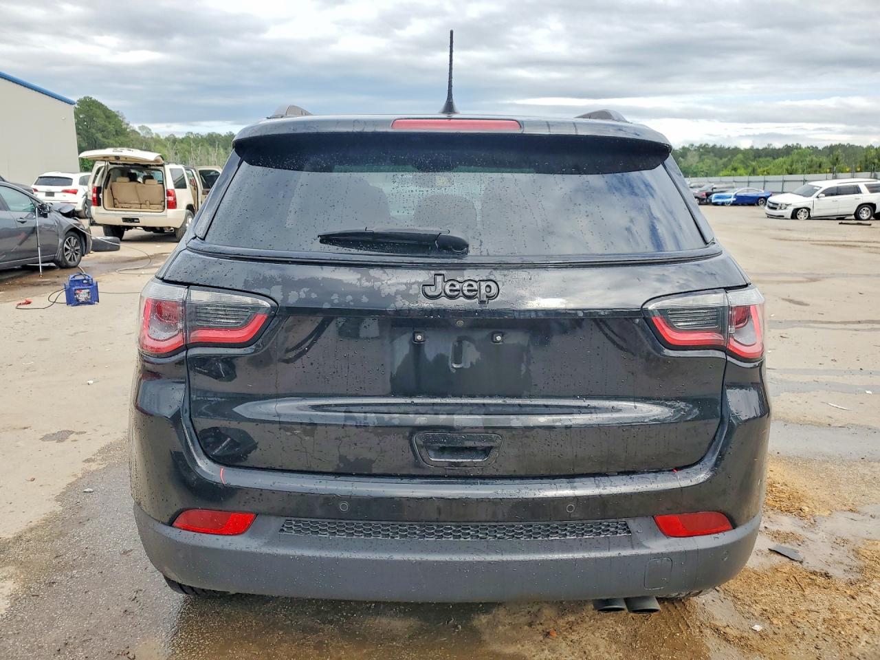 Jeep Compass Latitude