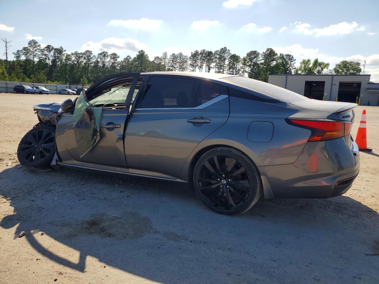 Nissan Altima Sr