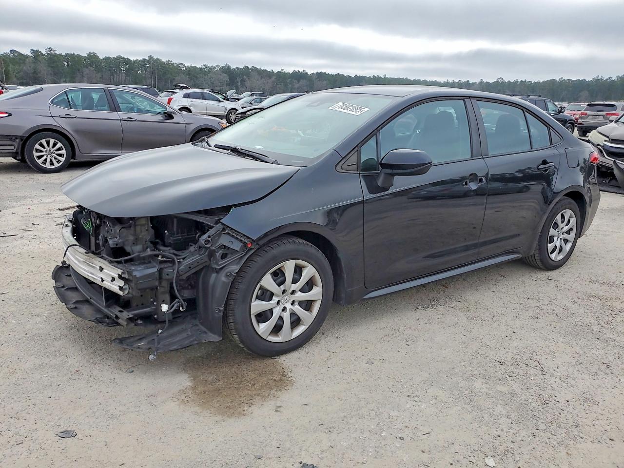 Salvage Toyota Corolla Image