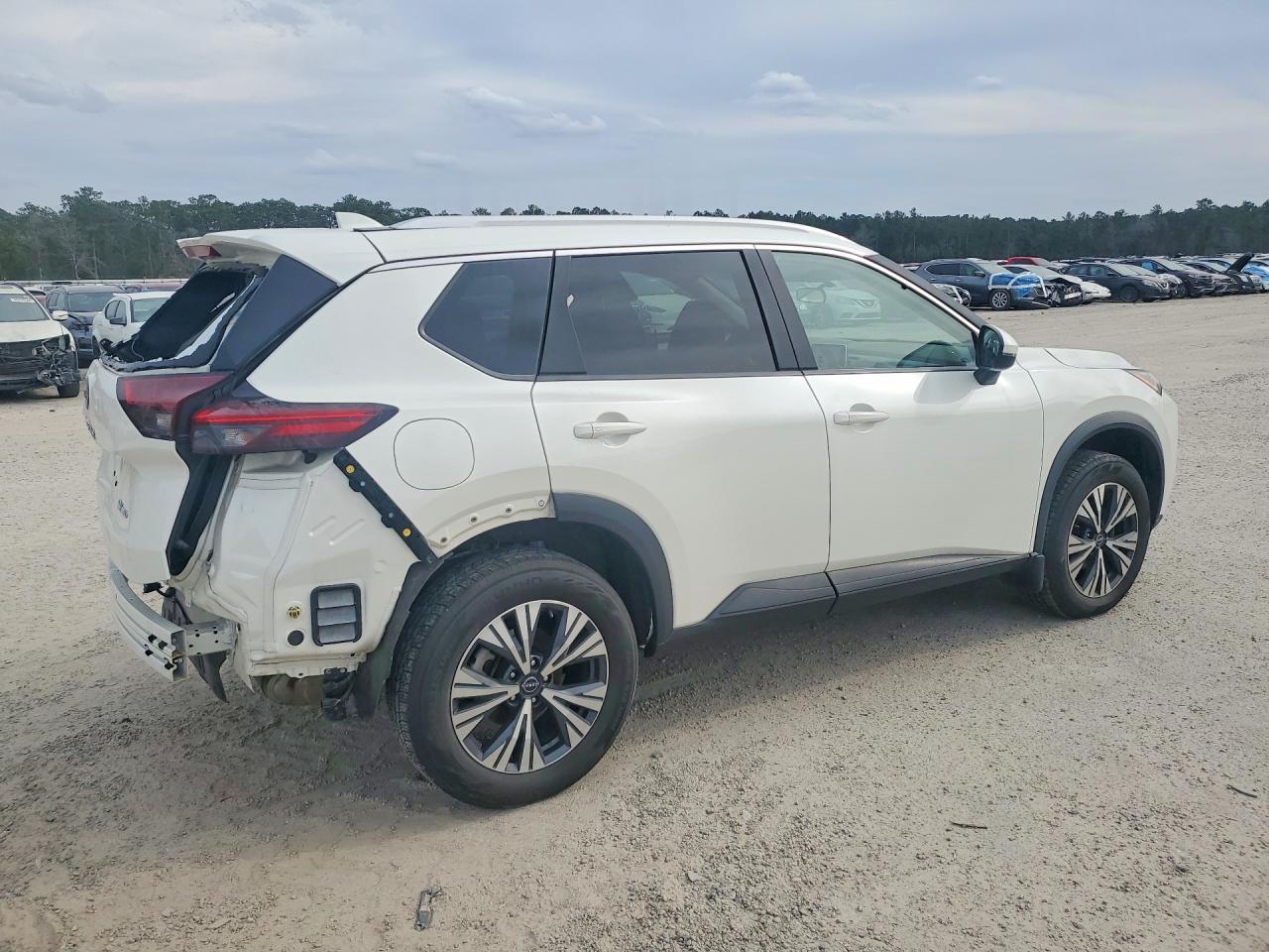 Nissan Rogue Sv