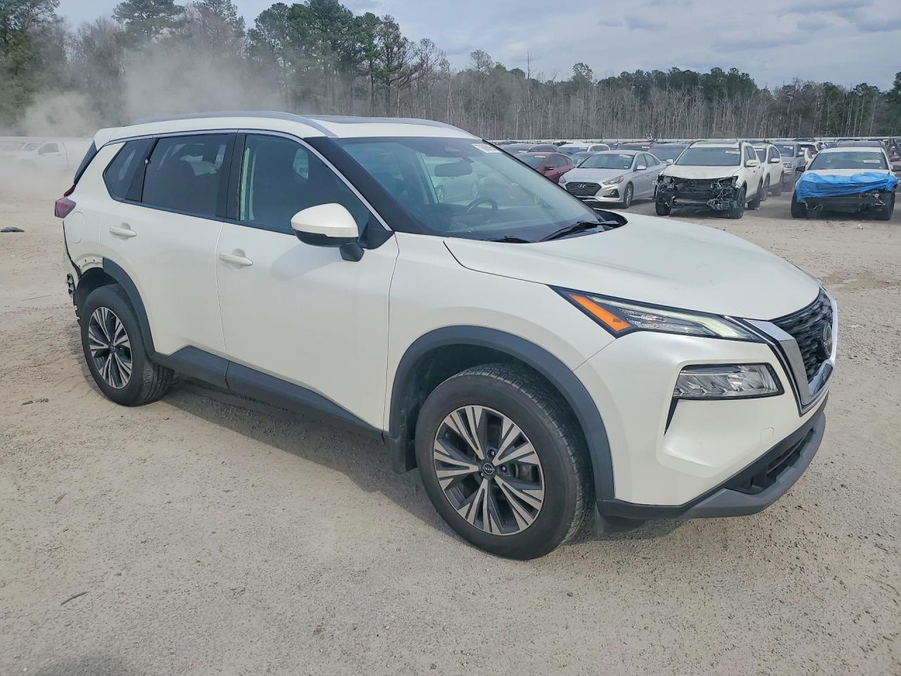 Nissan Rogue Sv