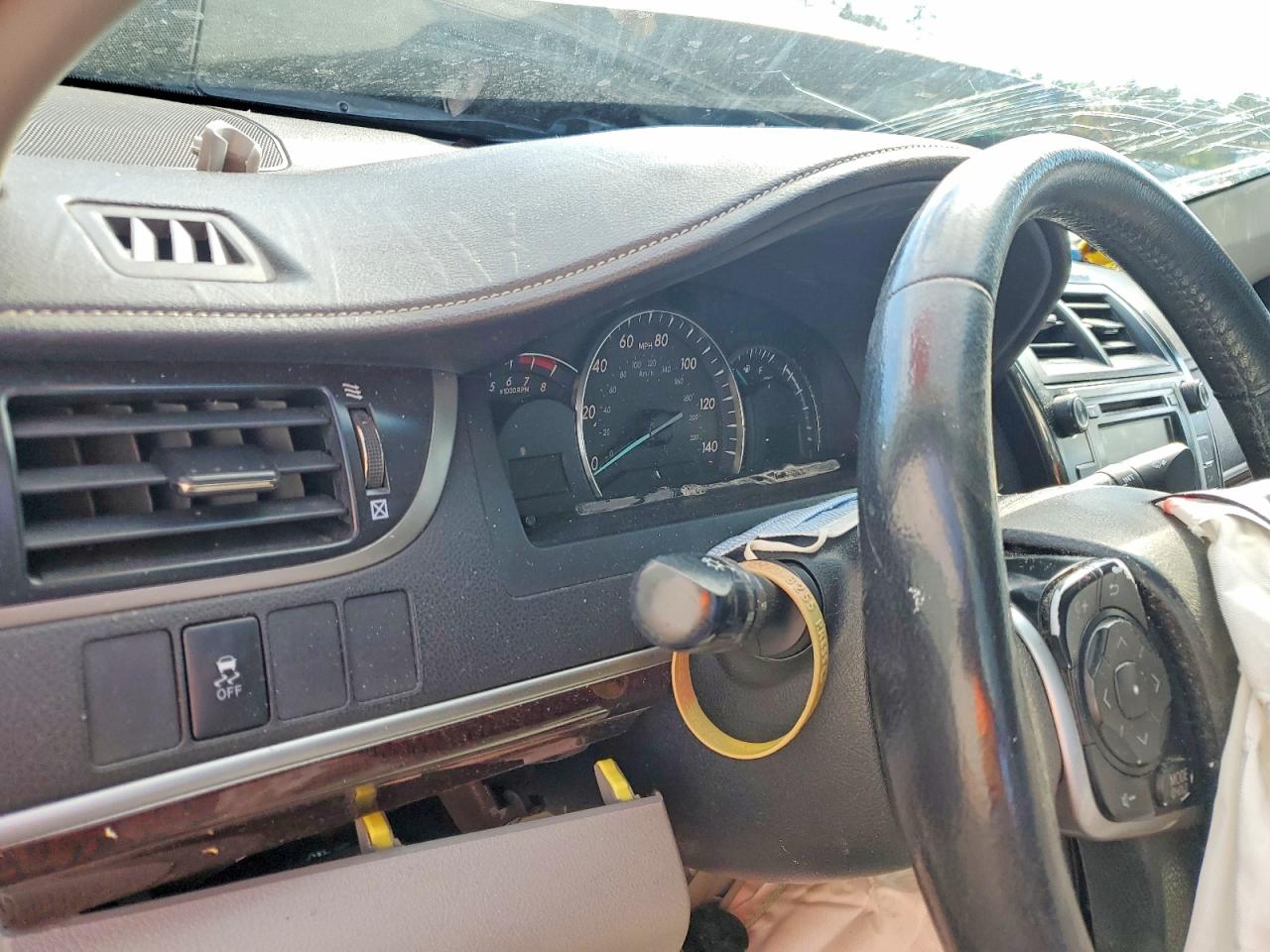 Toyota Camry Xle