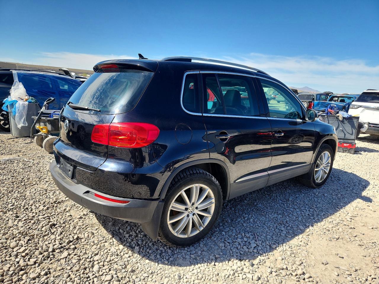 Volkswagen Tiguan S
