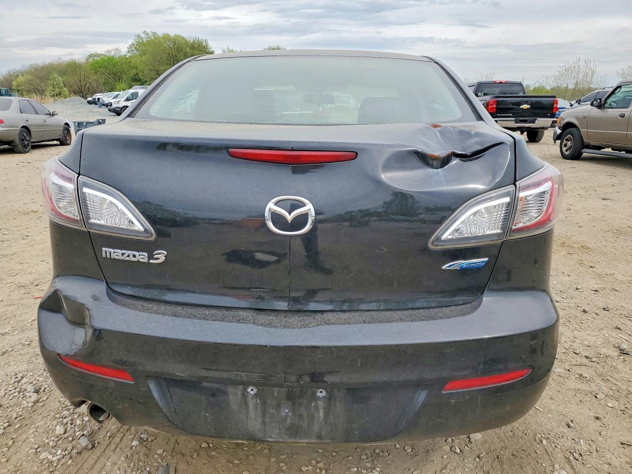 Mazda 3 I