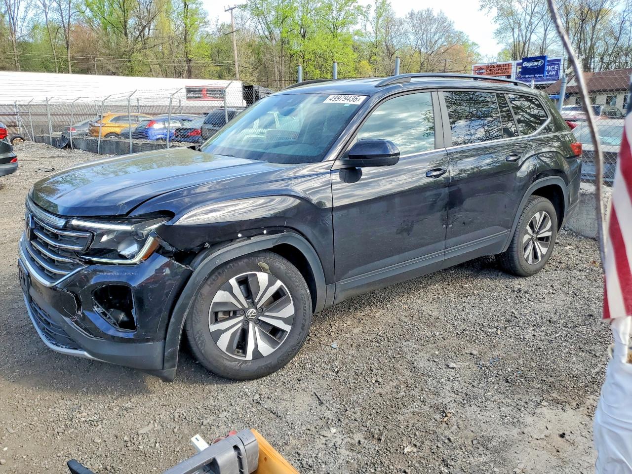 Salvage Volkswagen Atlas Image