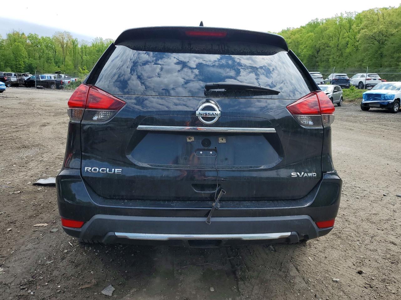 Nissan Rogue Sv