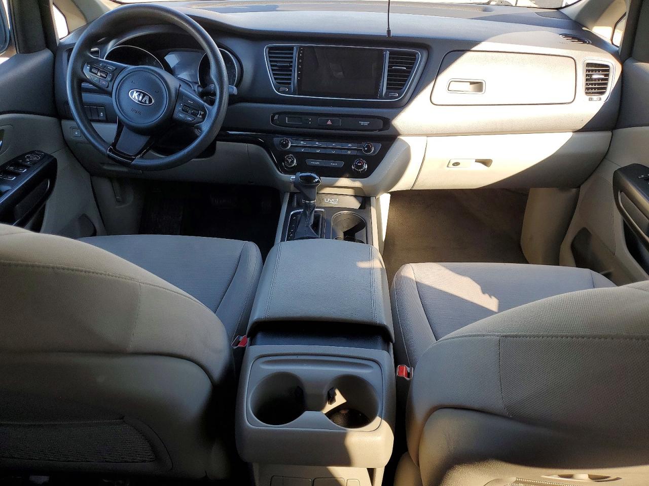Kia Sedona Lx