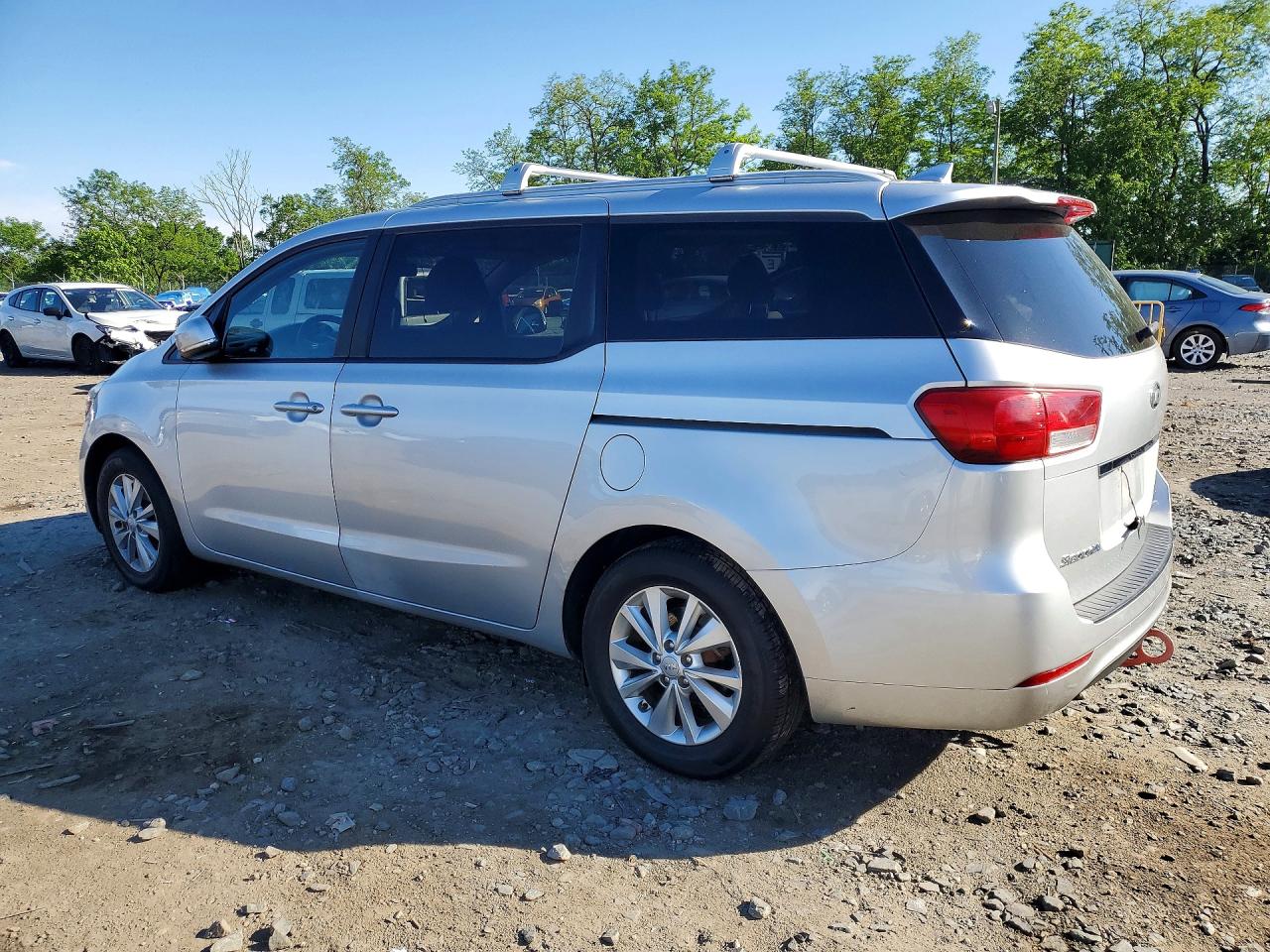 Kia Sedona Lx