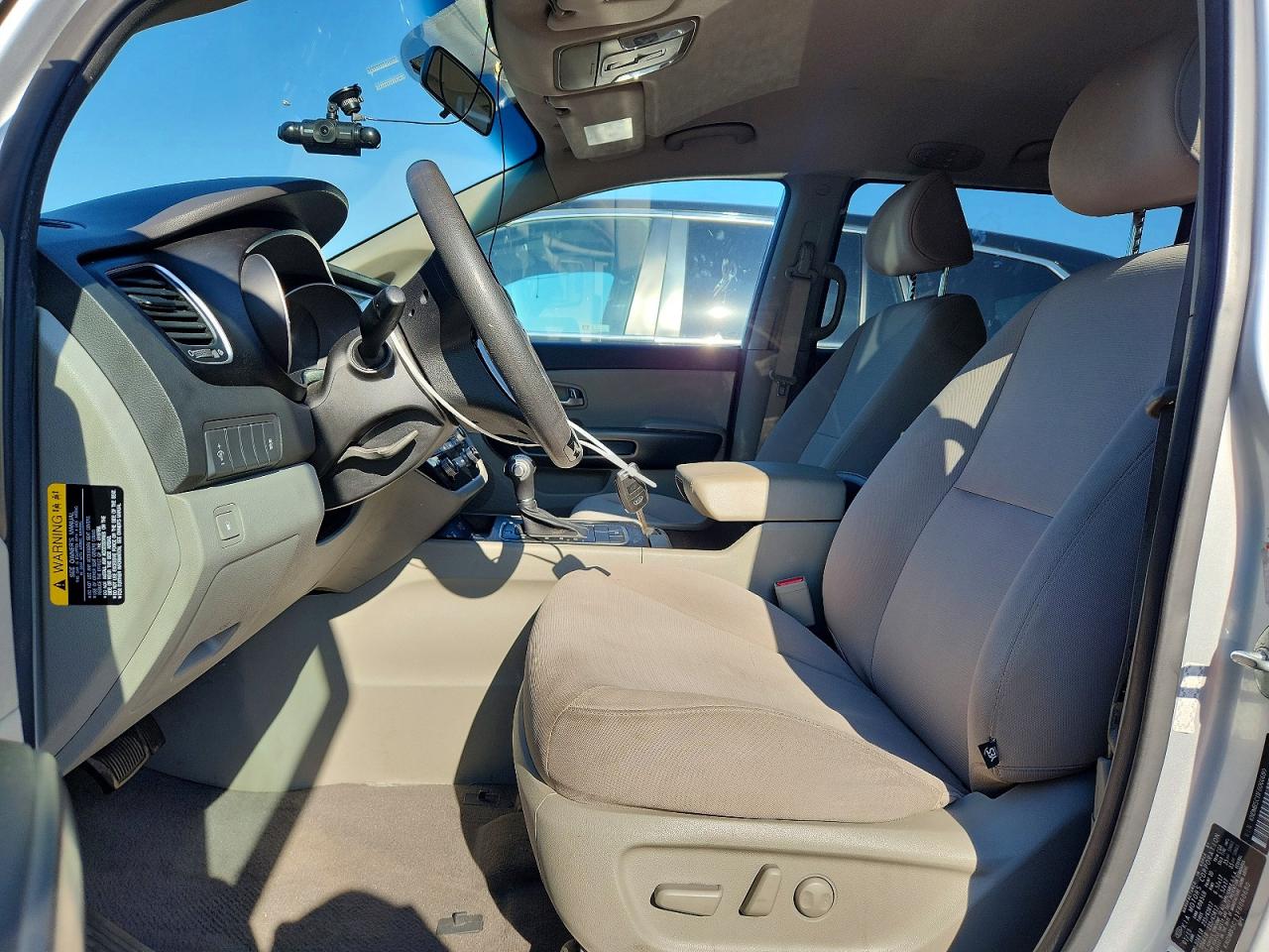 Kia Sedona Lx