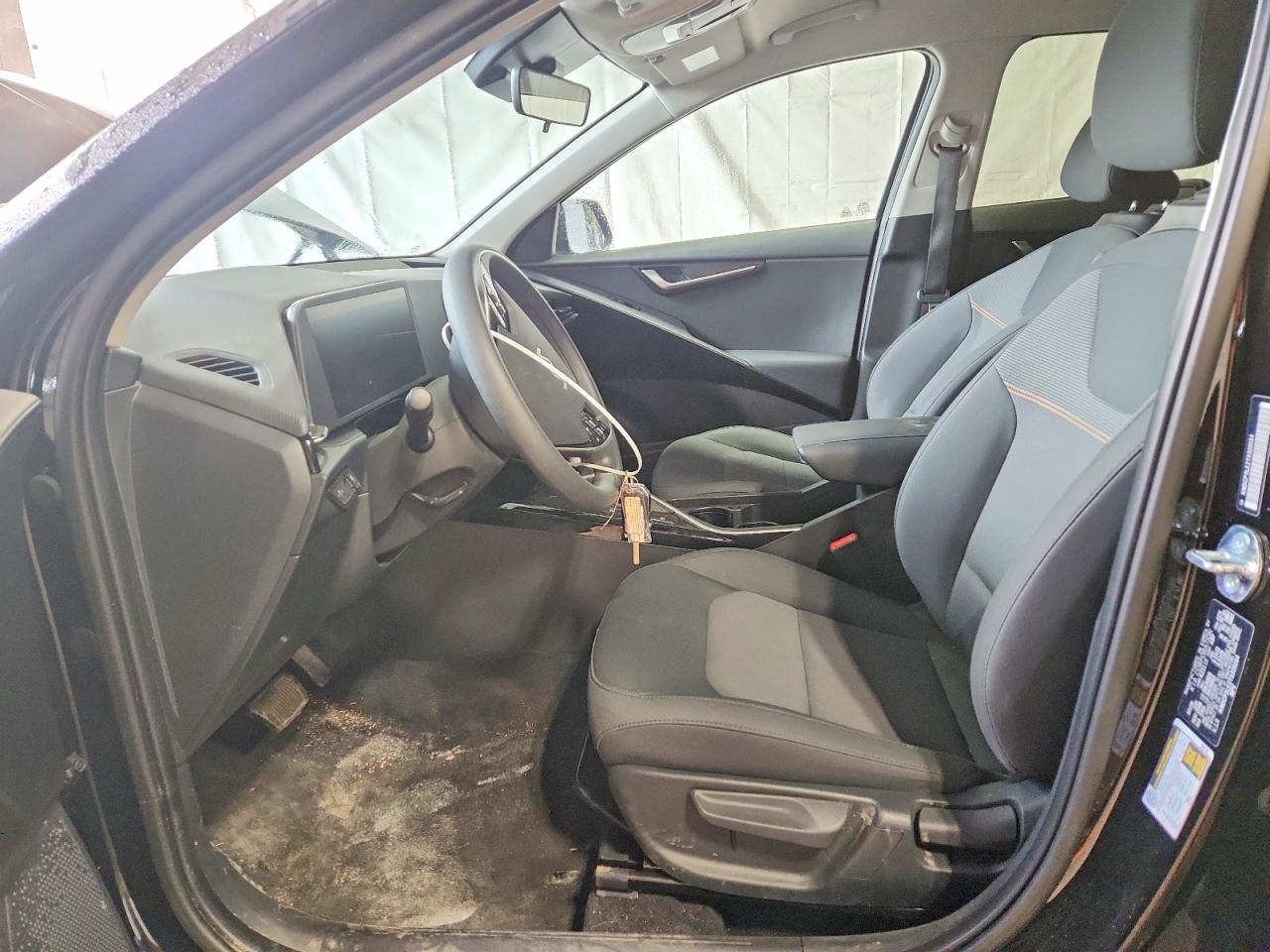 Kia Niro Lx
