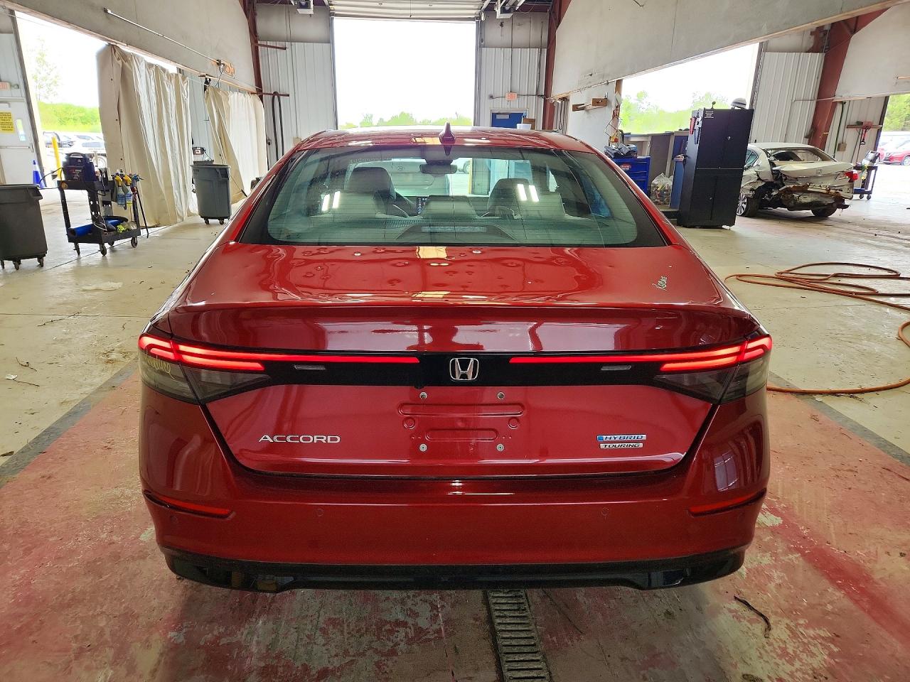 Honda Accord Touring Hybrid