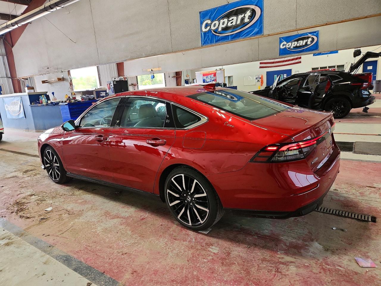 Honda Accord Touring Hybrid