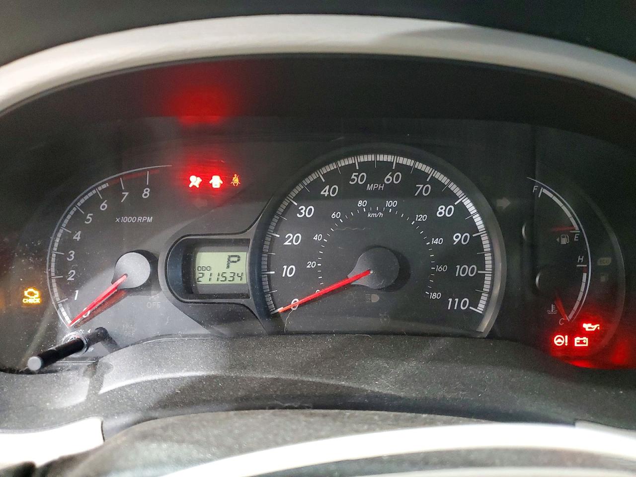 Toyota Sienna Le