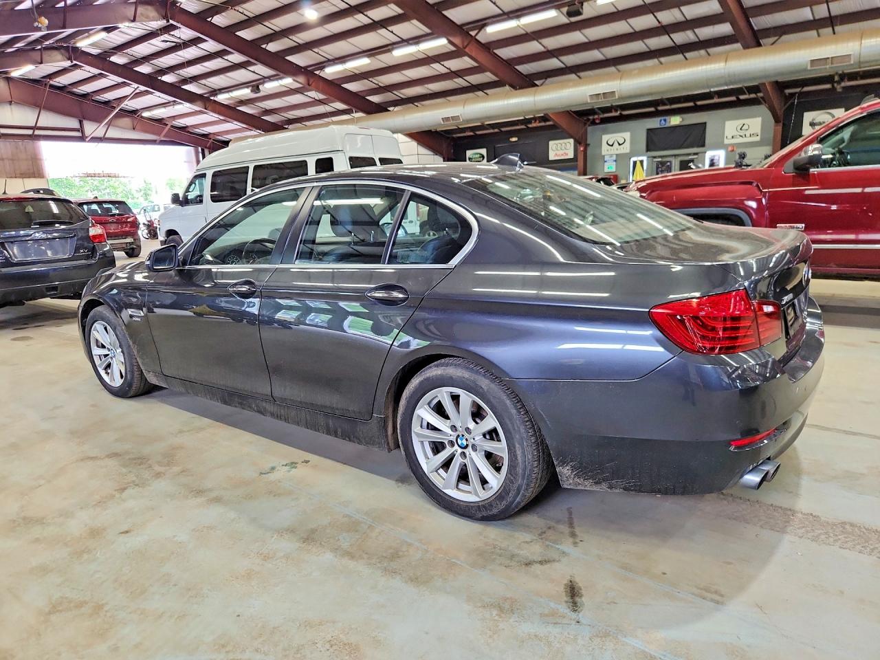 BMW 5 Series Xi