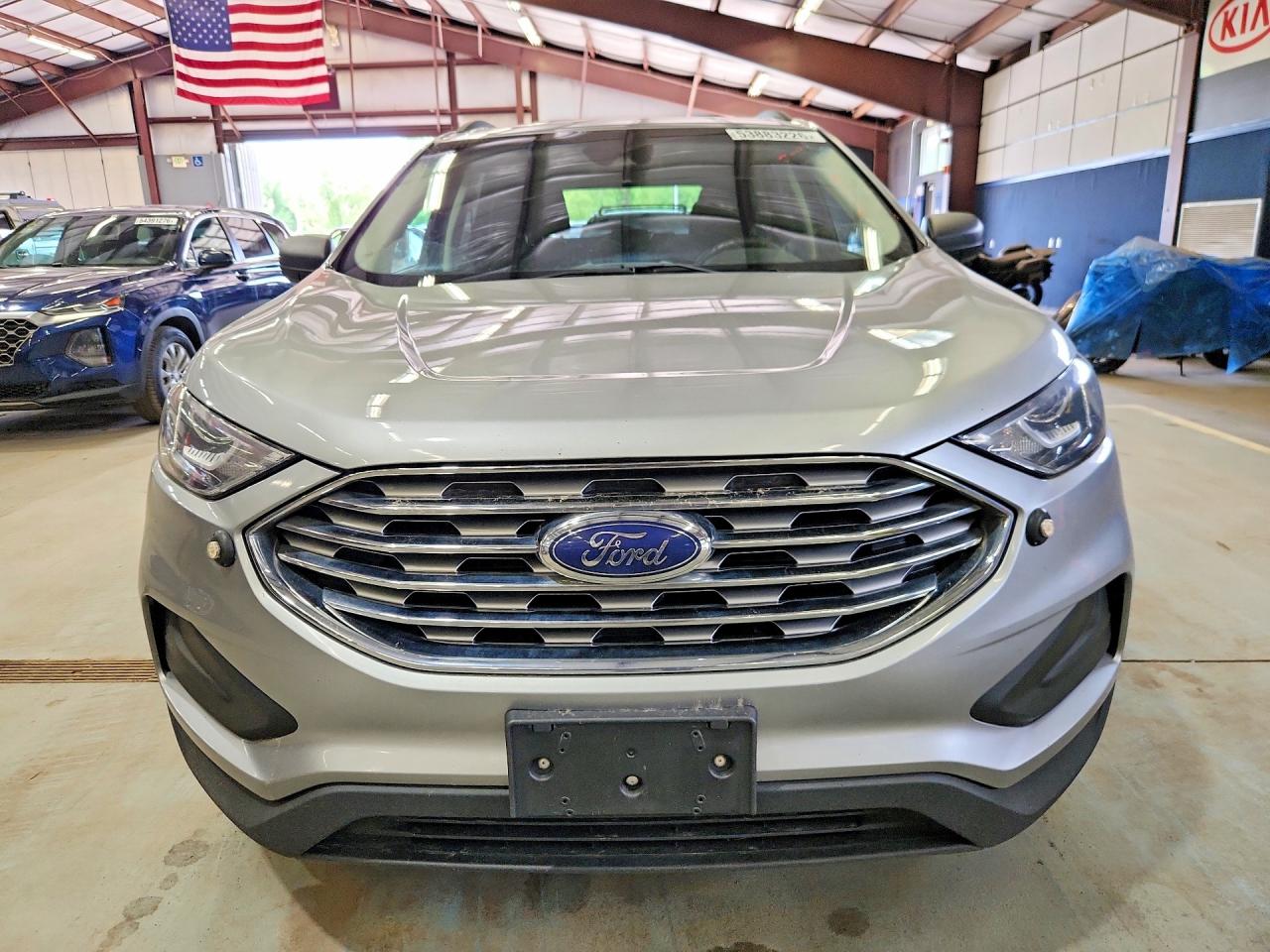Ford Edge Se