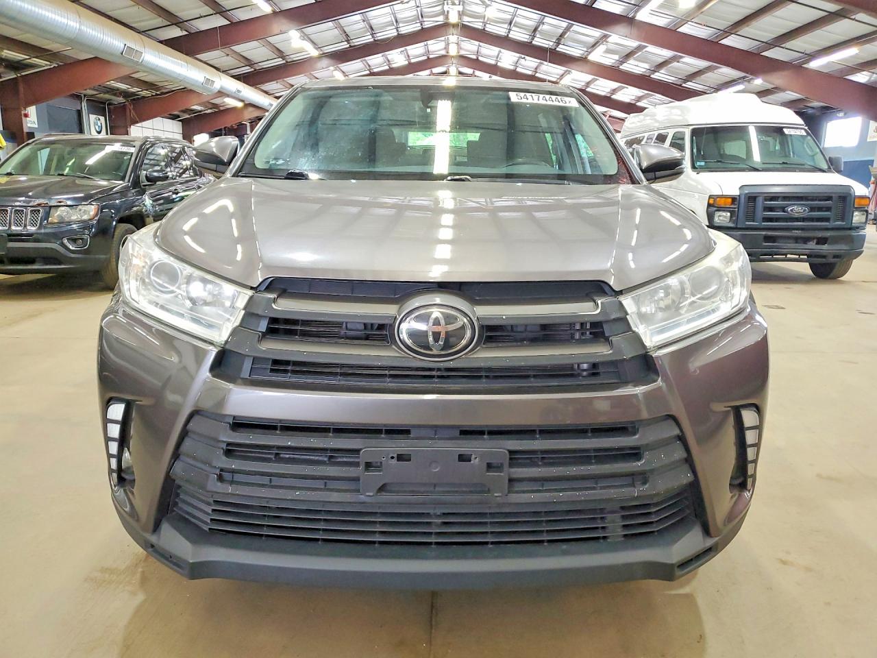 Toyota Highlander Le
