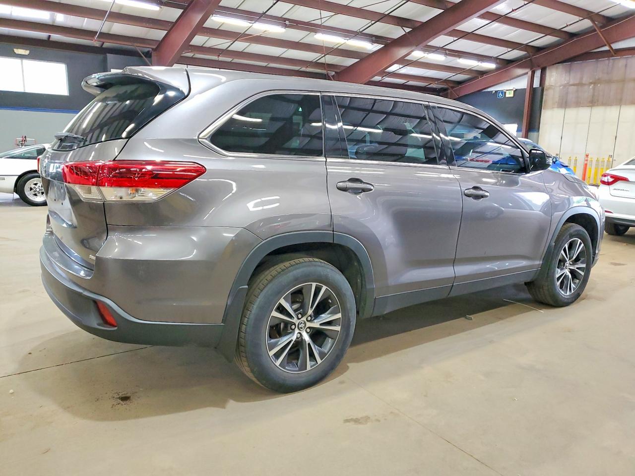 Toyota Highlander Le