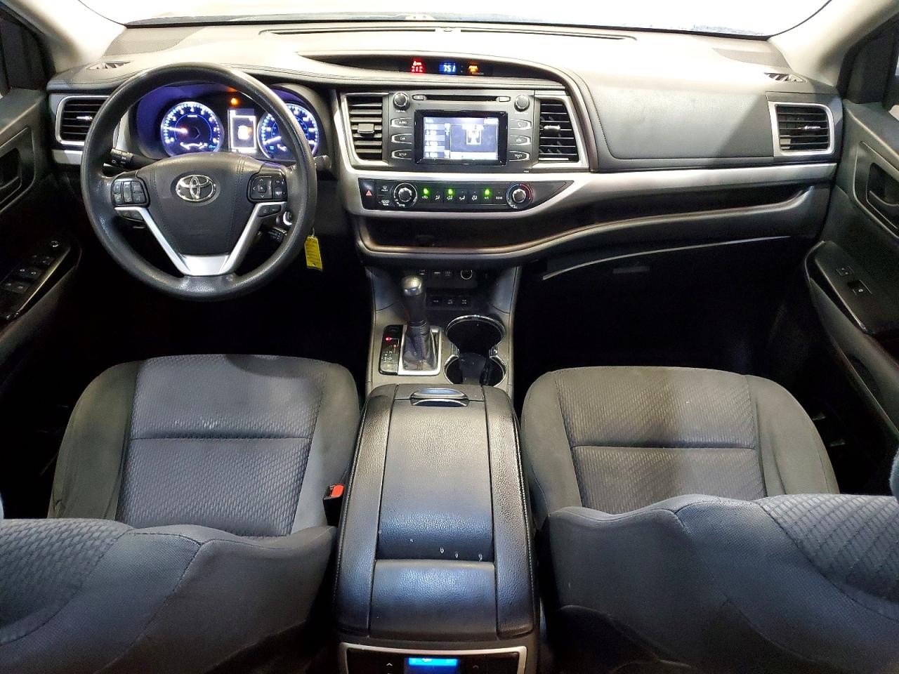 Toyota Highlander Le