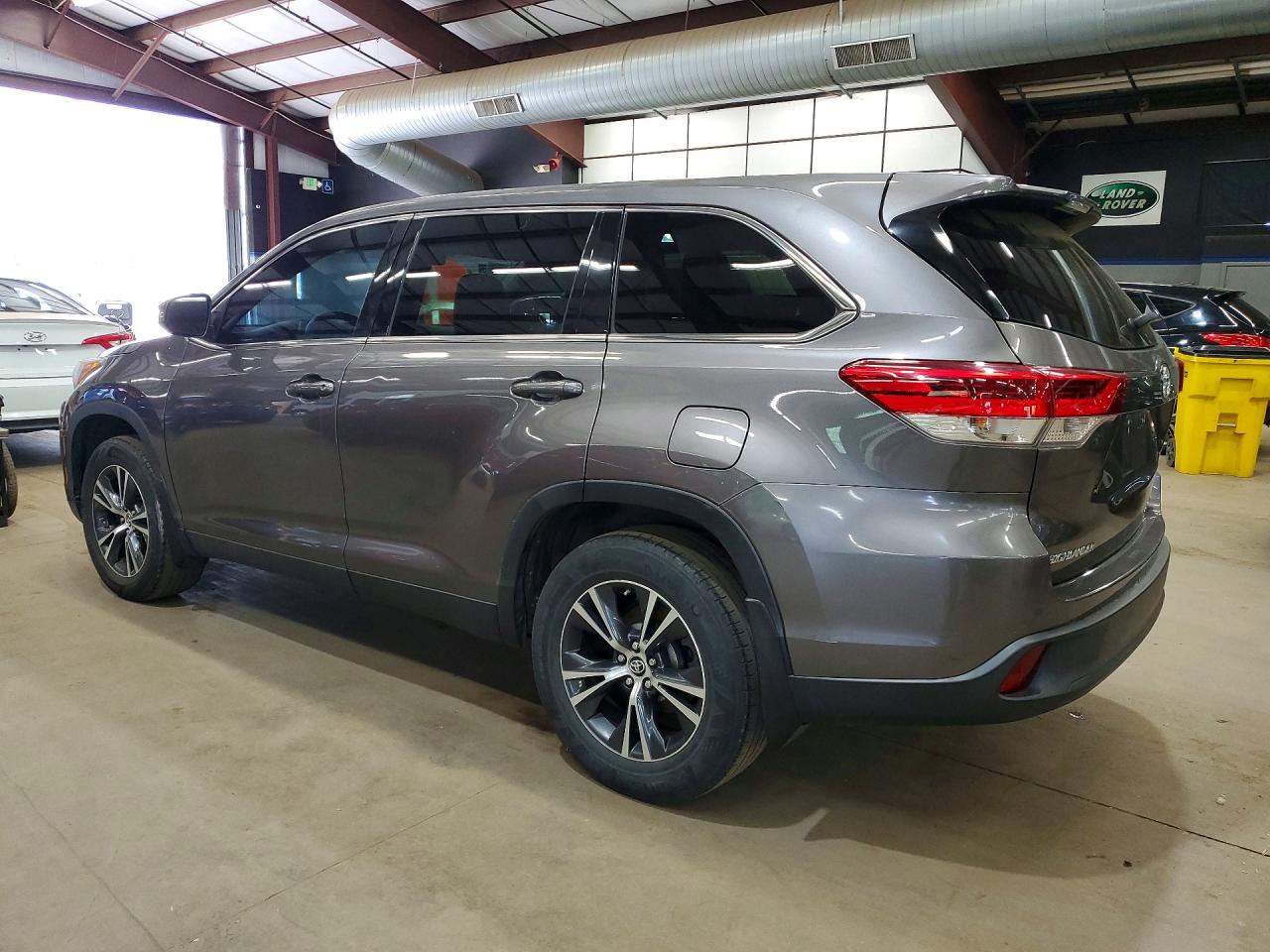 Toyota Highlander Le