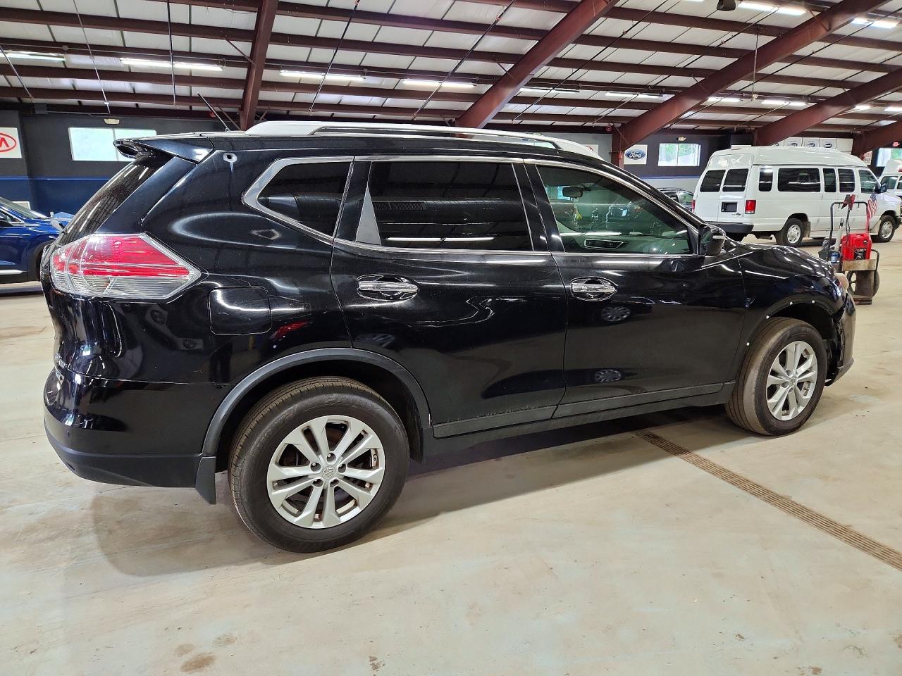 Nissan Rogue Sv