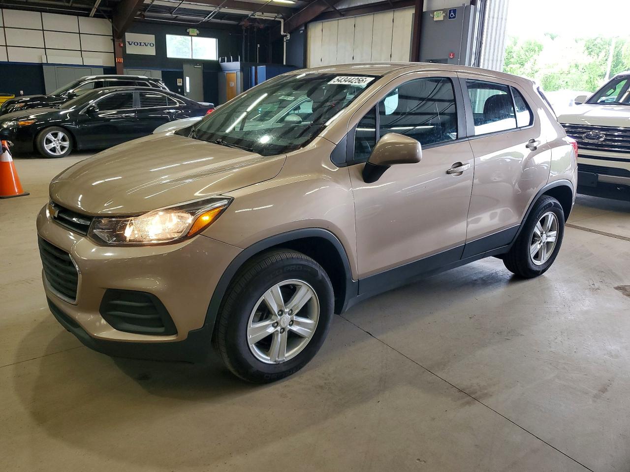 Salvage Chevrolet Trax Image