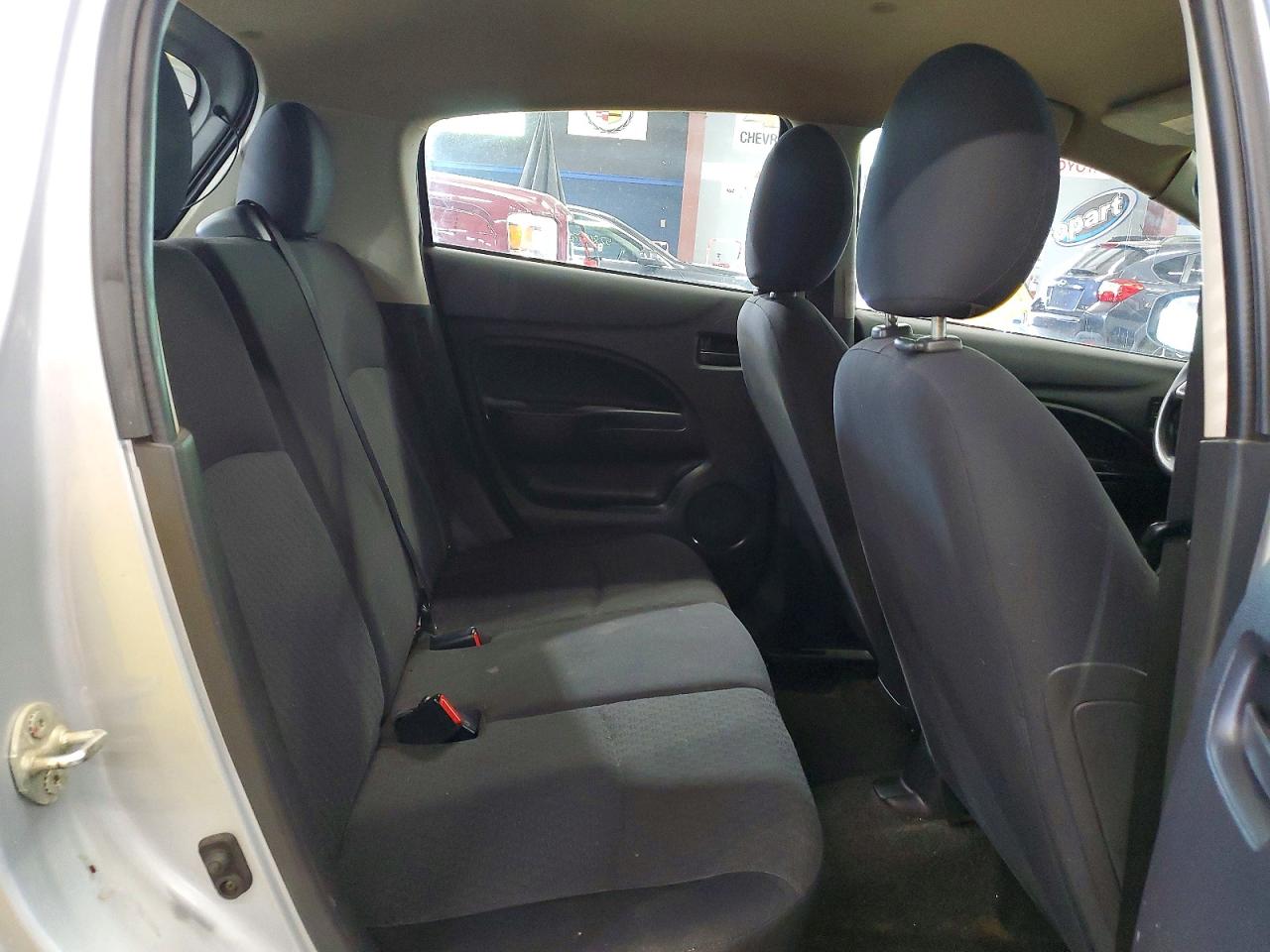 Mitsubishi Mirage Es