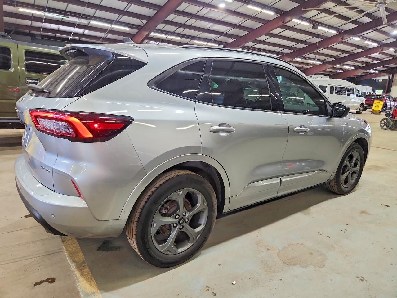 Ford Escape St Line