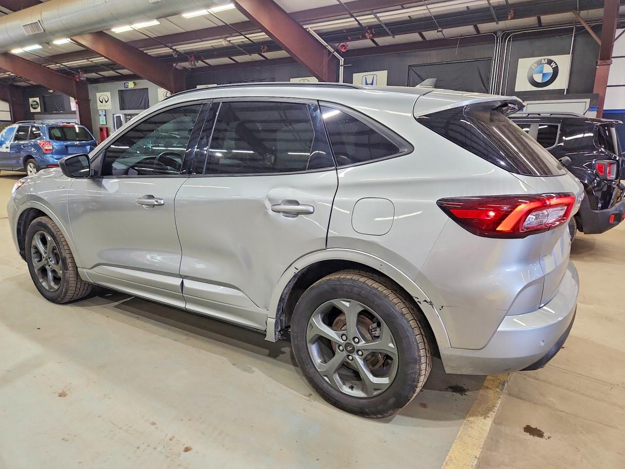 Ford Escape St Line