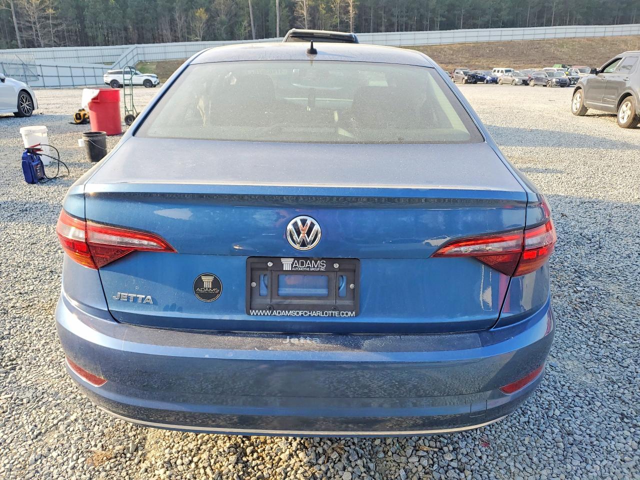 Volkswagen Jetta S