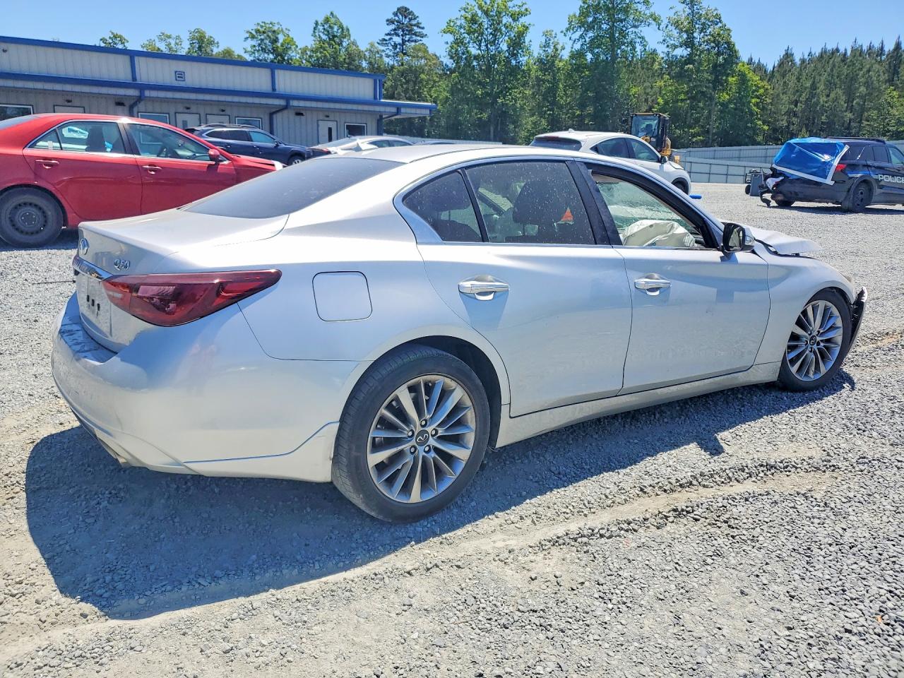 INFINITI Q50 3.0t Luxe