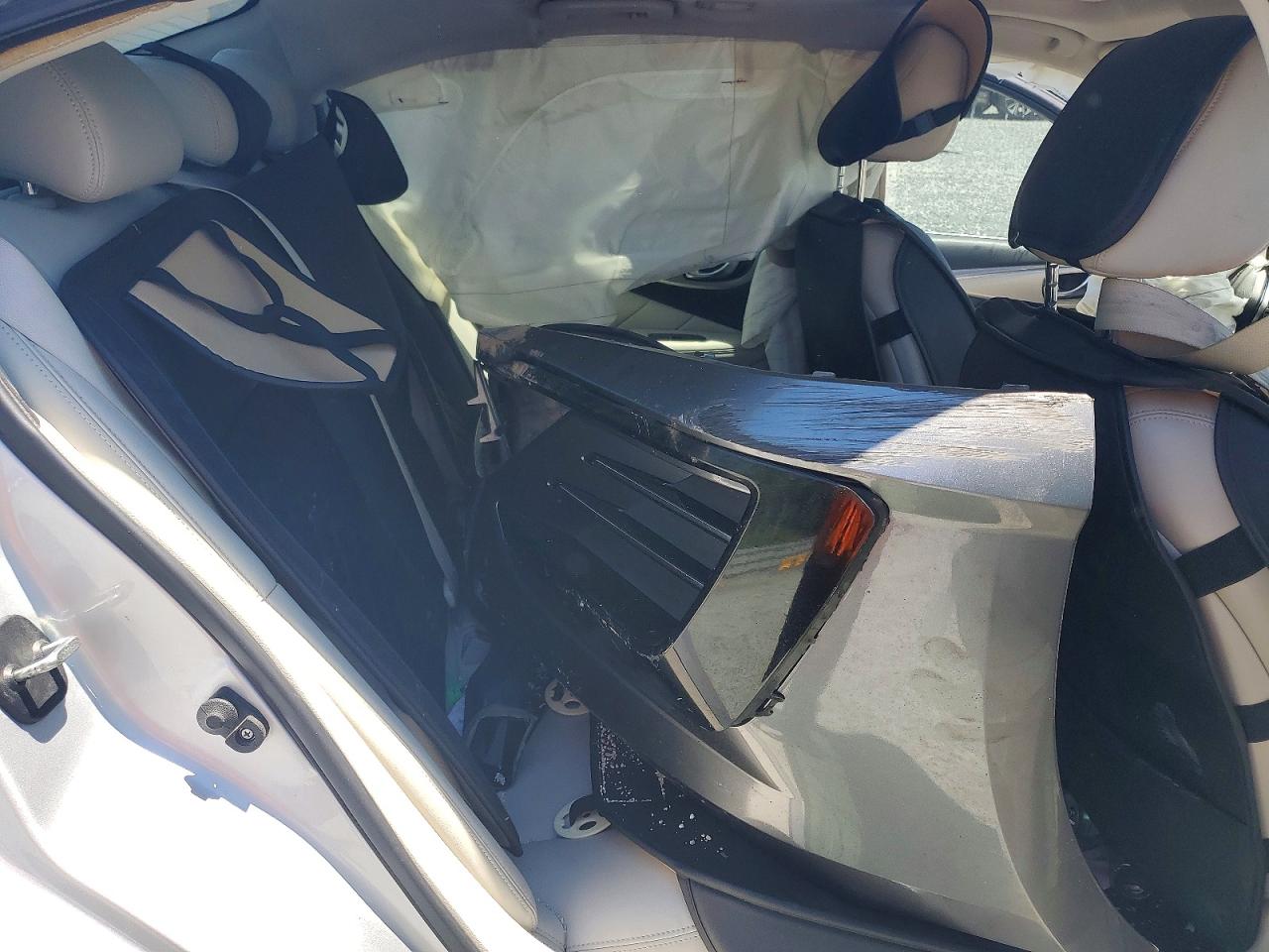 INFINITI Q50 3.0t Luxe