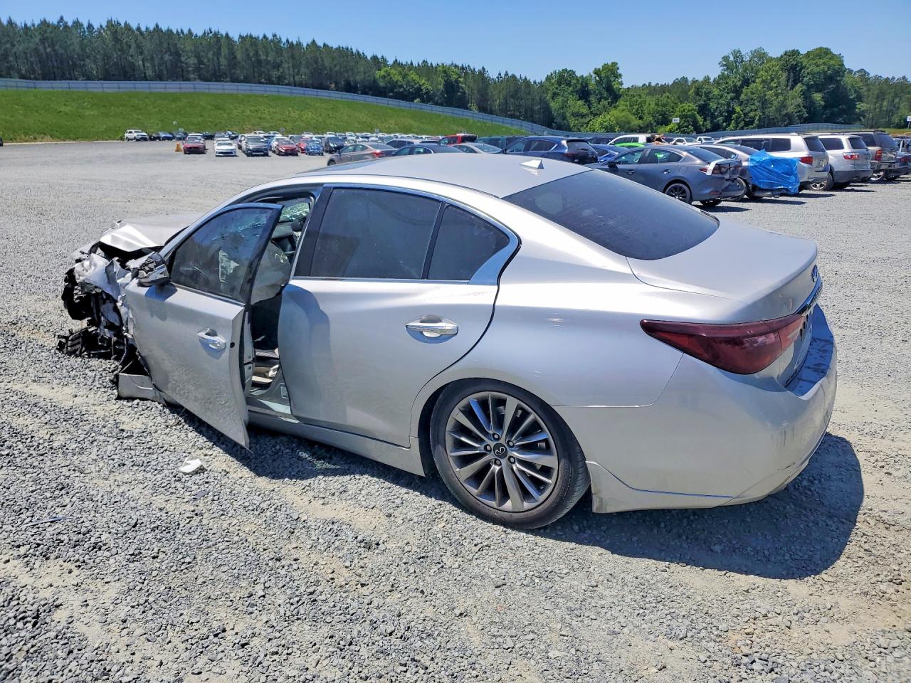 INFINITI Q50 3.0t Luxe