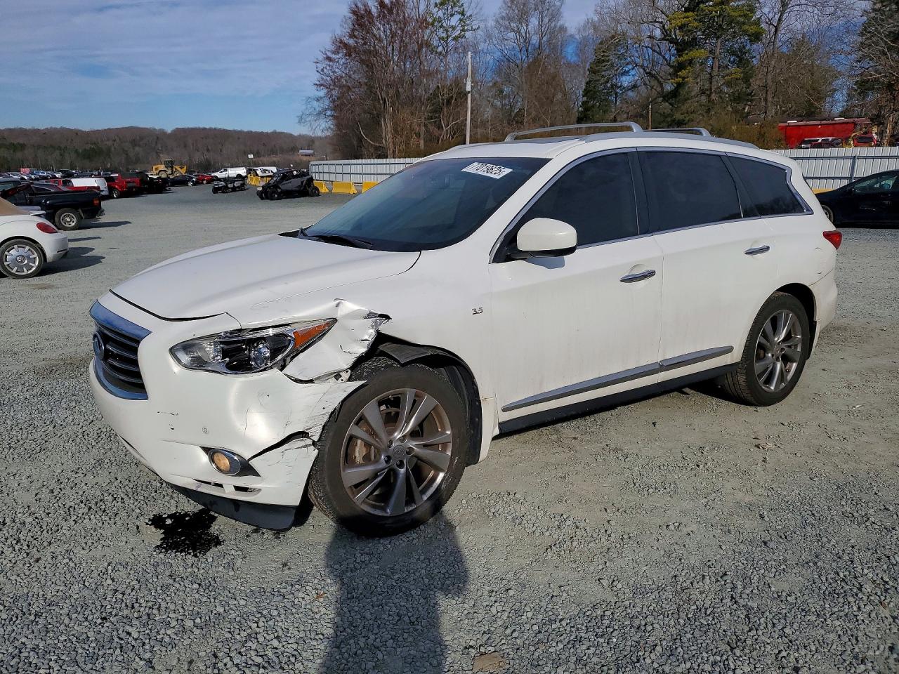 Salvage INFINITI Qx Image