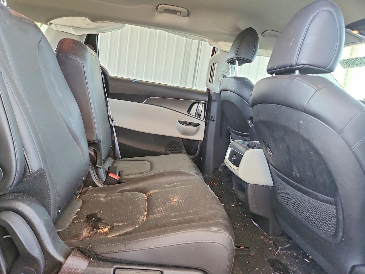 Kia Carnival Lx