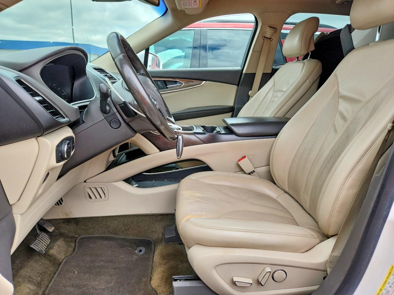 Lincoln MKX Select