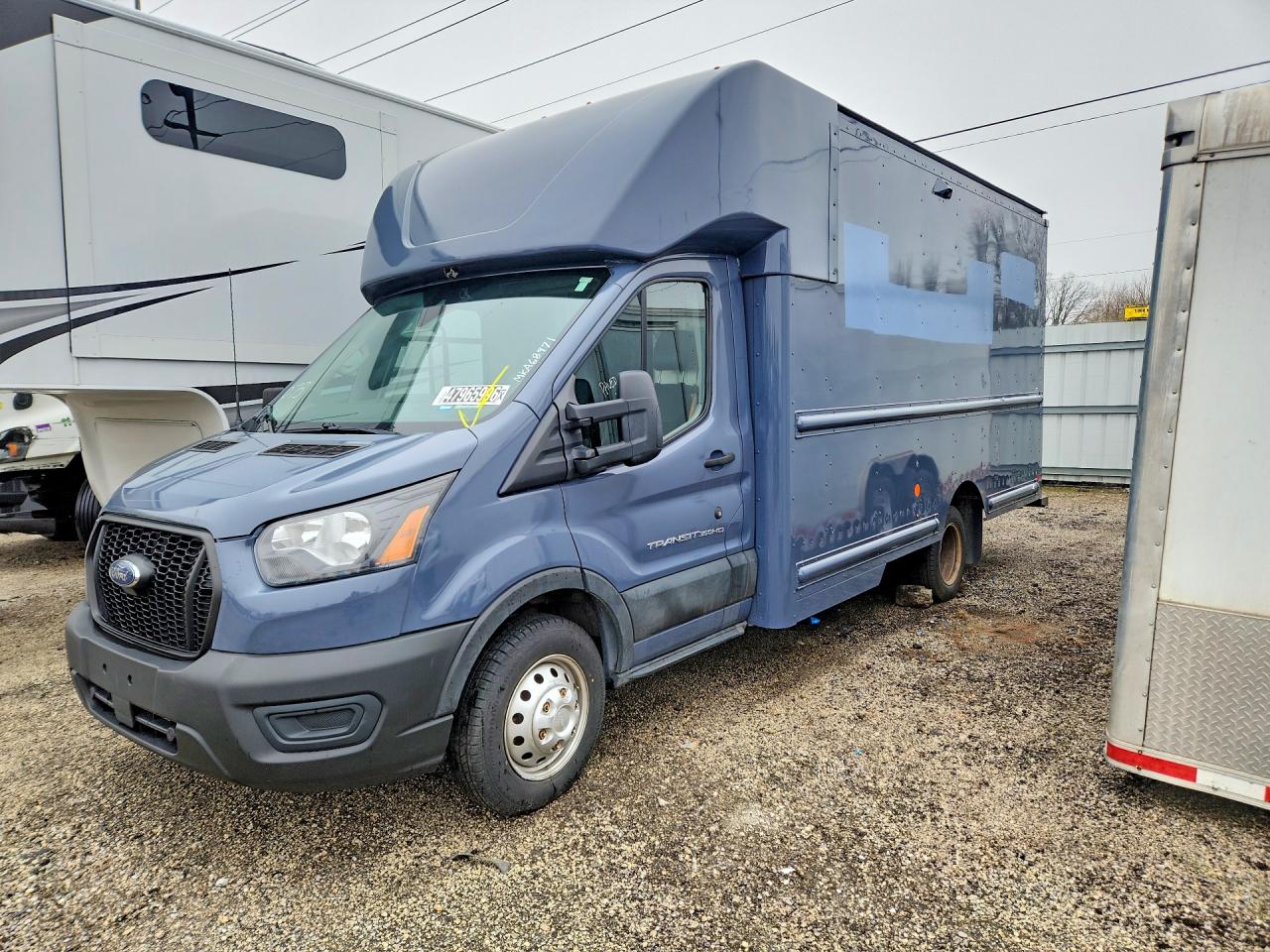 Salvage Ford Transit Image