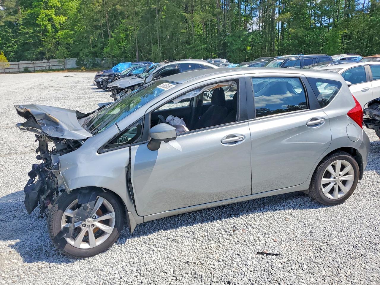 Salvage Nissan Versa Image